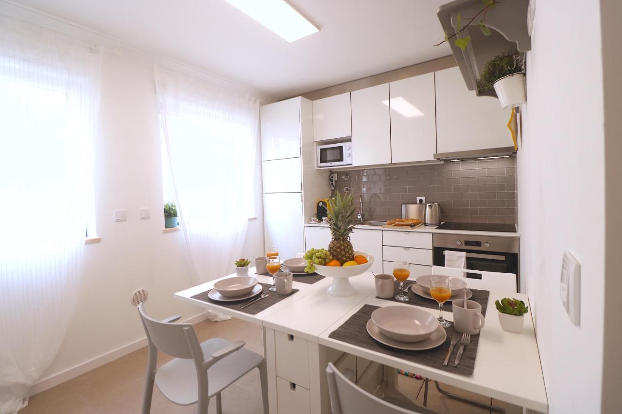 Casas Da Vila - Beach Apartments By Silver Prop Nazaré Extérieur photo